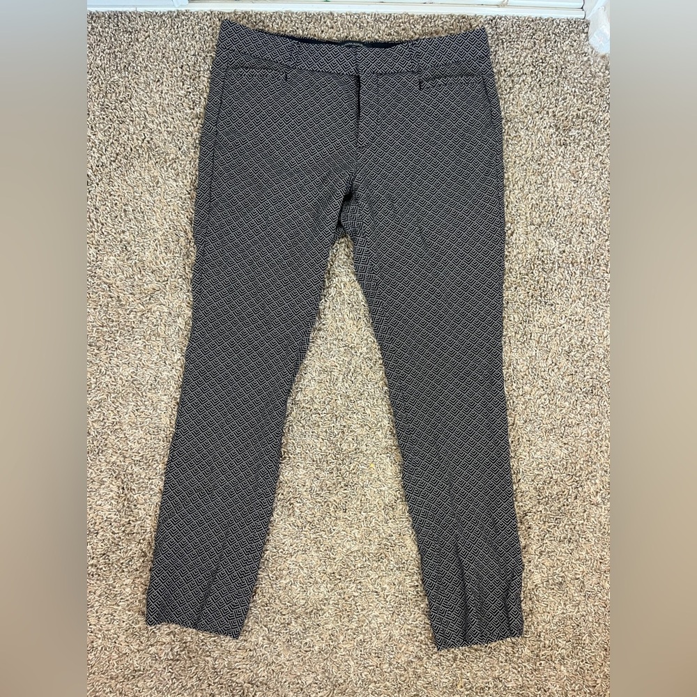 Banana Republic Sloan Fit Dress Pants Women 6 Black White Geometric‎ Straight